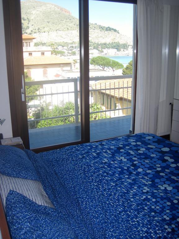 Mondello Luxury Apartment On The Beach Quarto foto